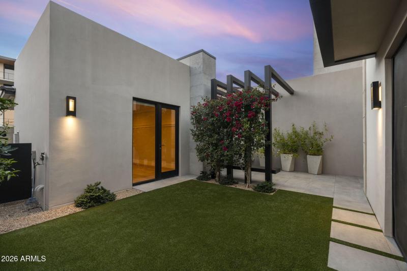 64-web-or-mls-4863-ascent-dr