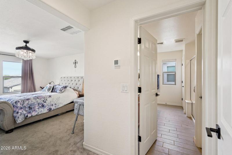 30-web-or-mls-W Odeum Ln-S2402-030