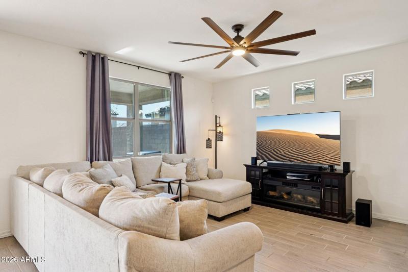 10-web-or-mls-W Odeum Ln-S2402-010