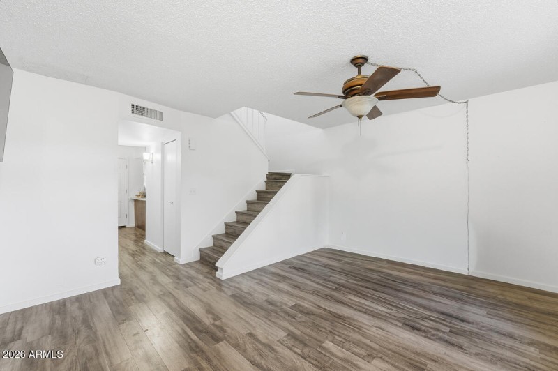 6610 W Kingston Ln-7