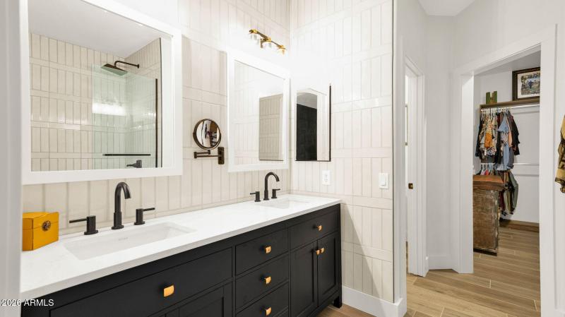 37-web-or-mls-P1453977