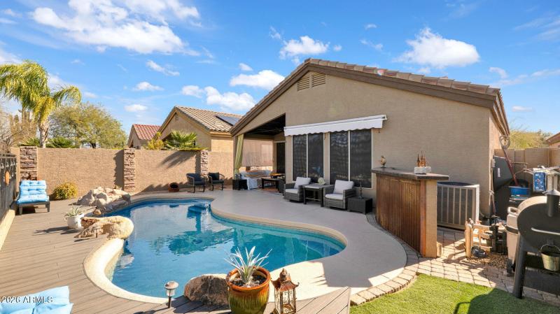 56-web-or-mls-P1464137