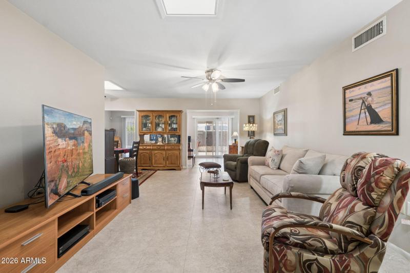 7-web-or-mls-10520-w-white-mountain-rd