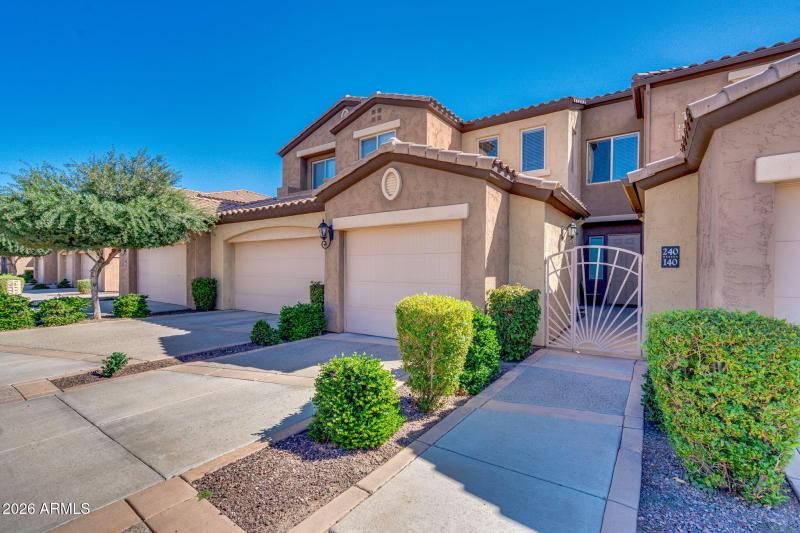 250 W Queen Creek, #240