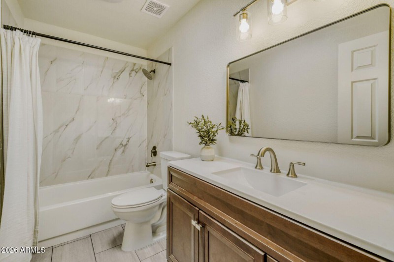 8870 S Heather DR - Web Quality - 023 -