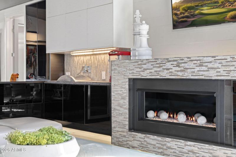 Fire & Glass Fireplace