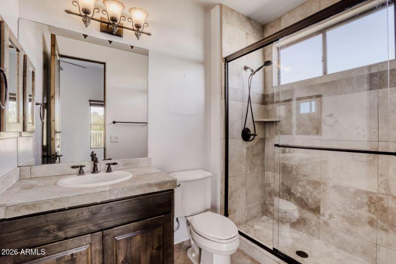 4th Ensuite Bathroom