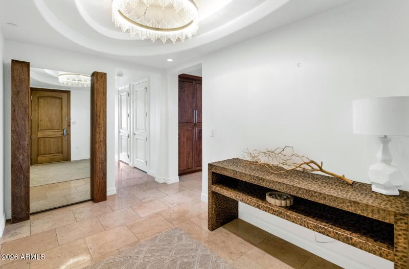 7181 E Camelback Rd-large-005-027-TOD761