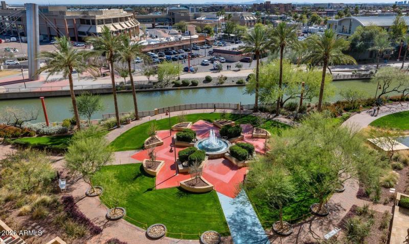 7181 E Camelback Rd-large-022-015-TOD761