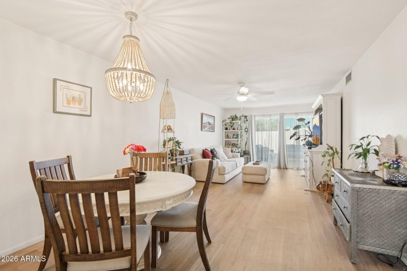 11-web-or-mls-W Harvard Dr-S2402-011