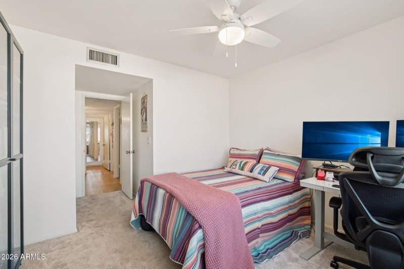 16-web-or-mls-W Harvard Dr-S2402-016