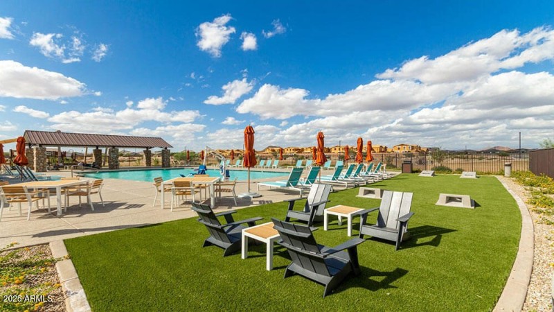 Rancho Mercado Community