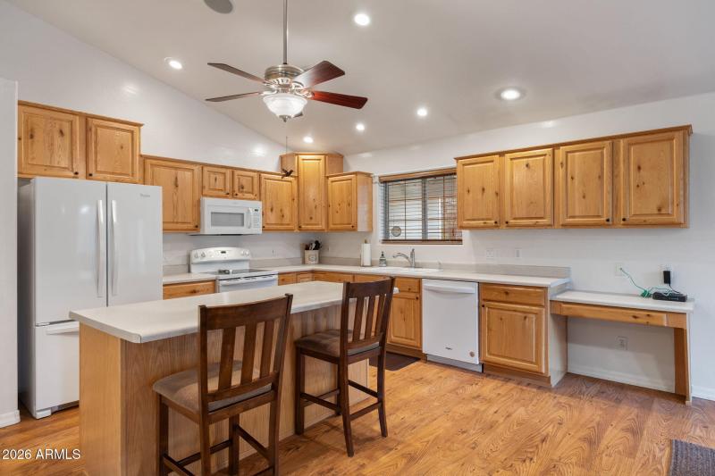 2236CrossCountryRd-HeberOvergaard-AZ-11