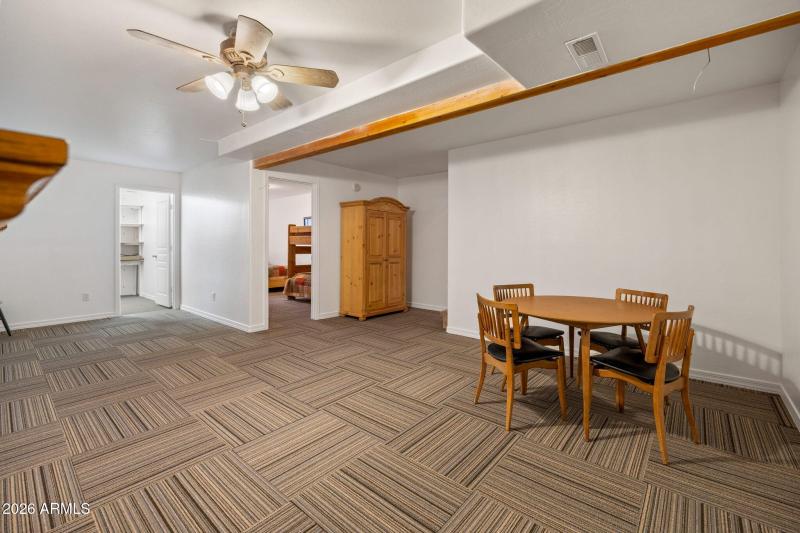 2236CrossCountryRd-HeberOvergaard-AZ-24