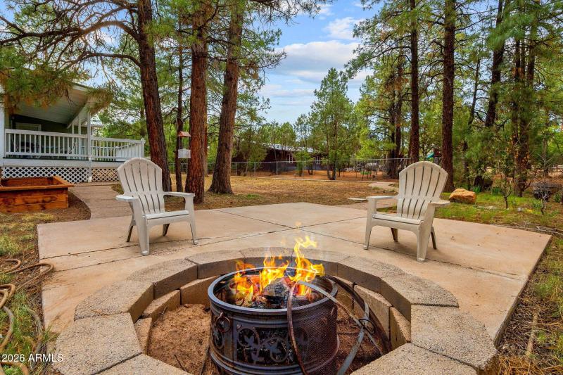 2236CrossCountryRd-HeberOvergaard-AZ-39