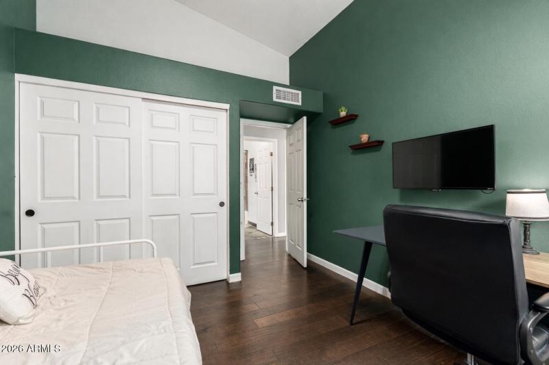 DEDC2054-1726-459C-BECD-30EC60C2EEF2