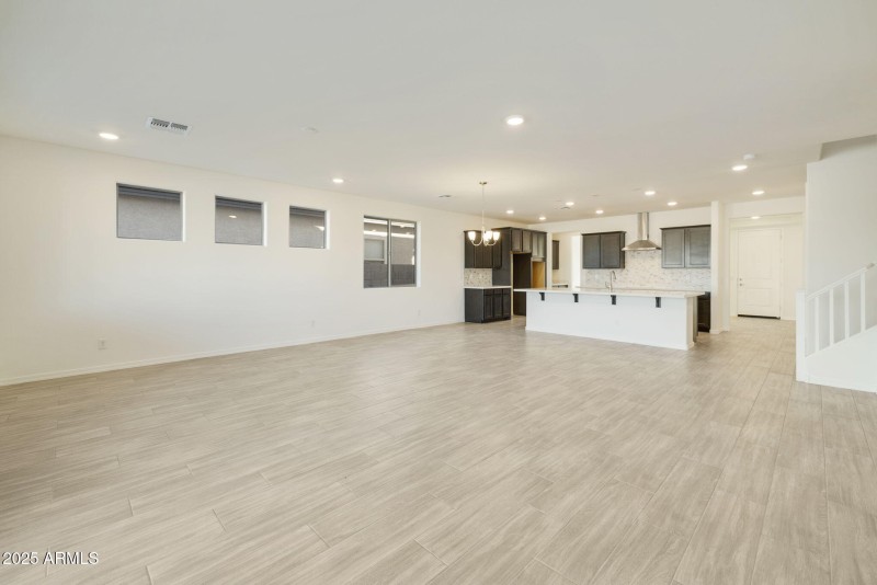 GREAT ROOM / KITCHEN