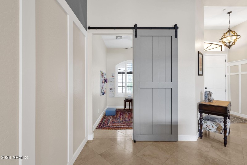 9718 E Inglewood Circle