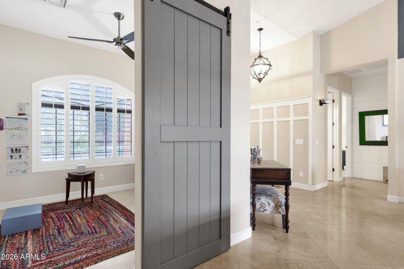 9718 E Inglewood Circle