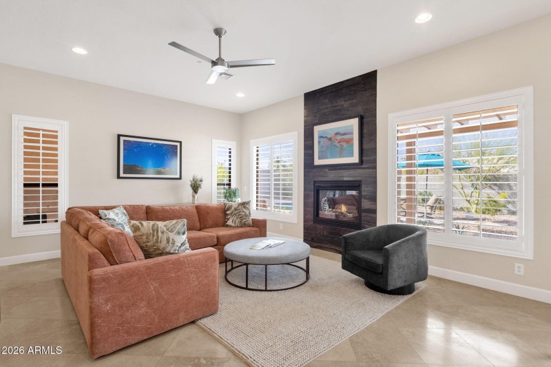 9718 E Inglewood Circle