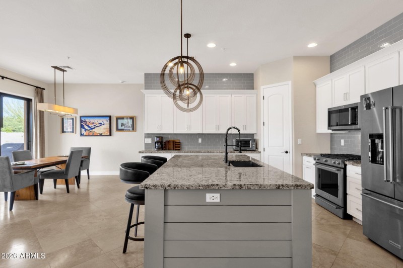 9718 E Inglewood Circle