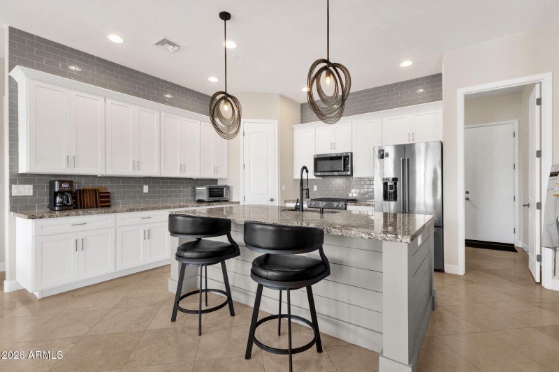 9718 E Inglewood Circle