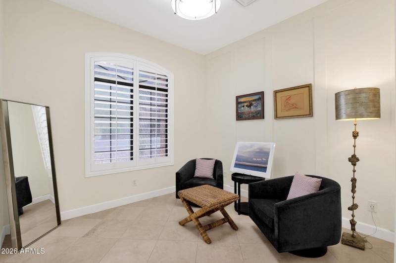 9718 E Inglewood Circle