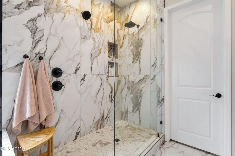 9718 E Inglewood Circle