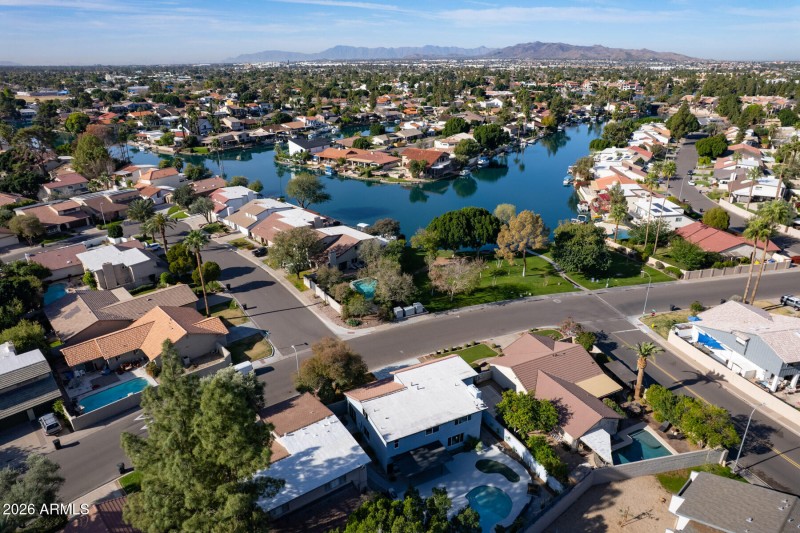 E Northshore Dr (1506)-46