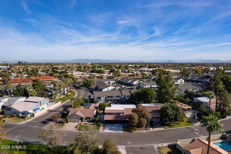 E Northshore Dr (1506)-43