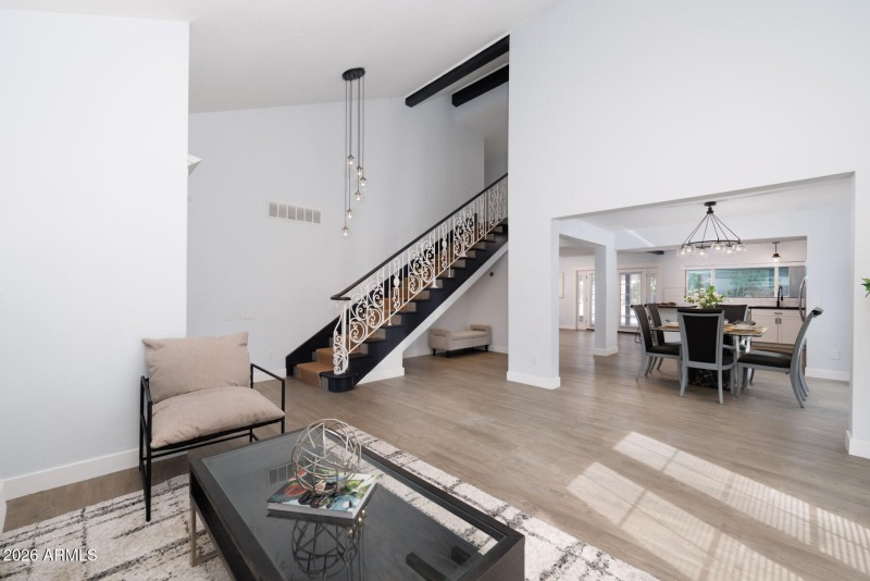 E Northshore Dr (1506)-20