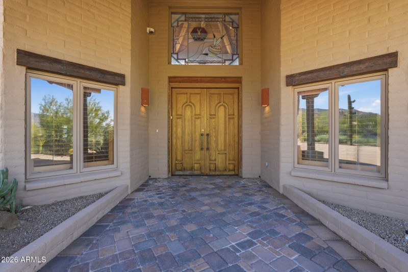 6601 E Willow Springs Ln N