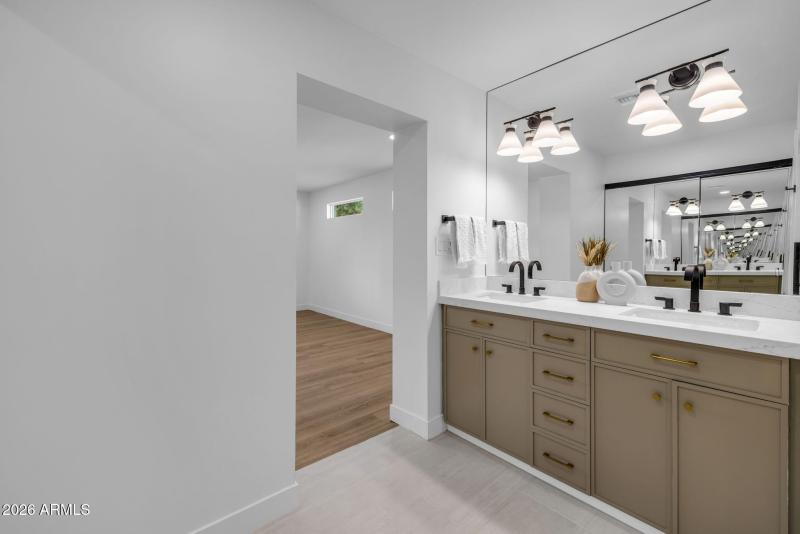 45-web-or-mls-322A6603