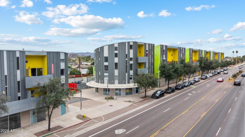 Interior Unit along University