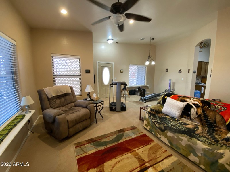 3A7063DA-BB26-4148-8810-D2CF7D0B78FE