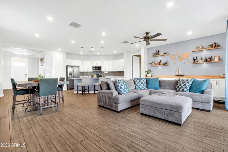 9810 E Research Ave-9