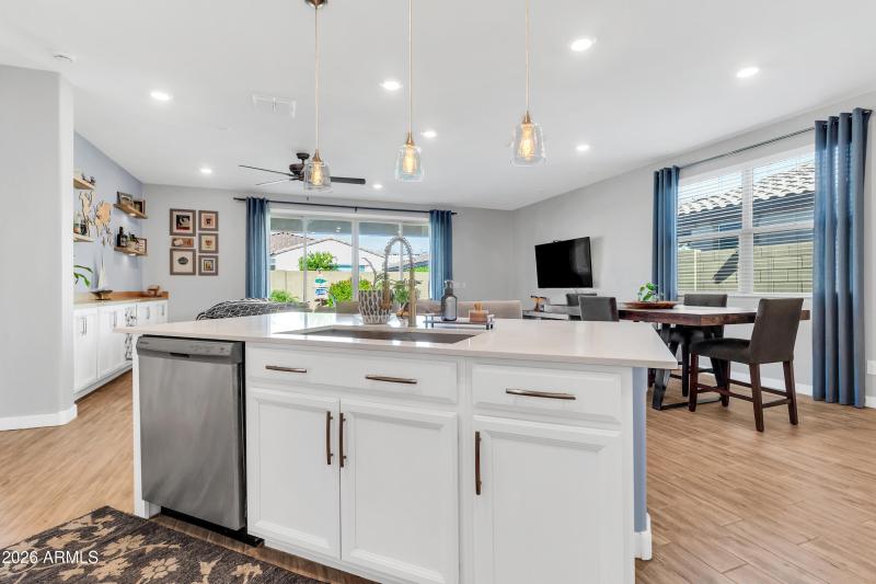 9810 E Research Ave-17