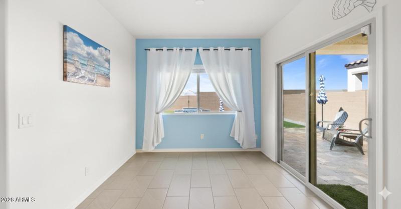 AI dining room removed furniture