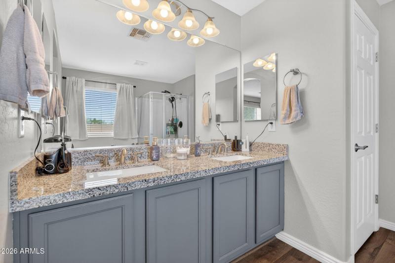 27-web-or-mls-33W Dragon Tree Ave