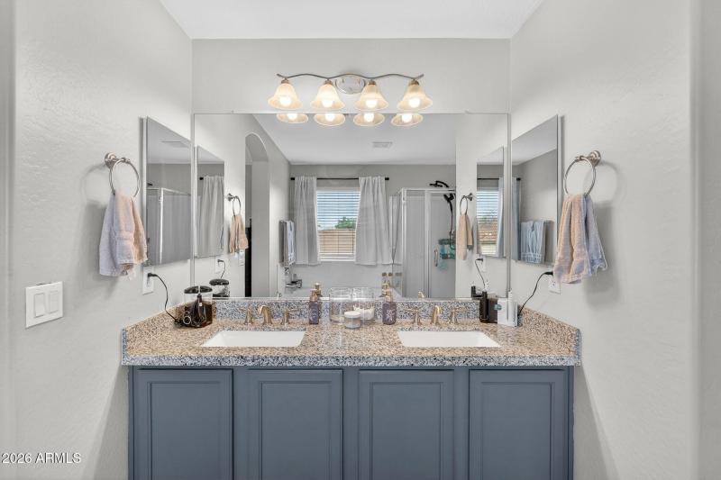 28-web-or-mls-32W Dragon Tree Ave