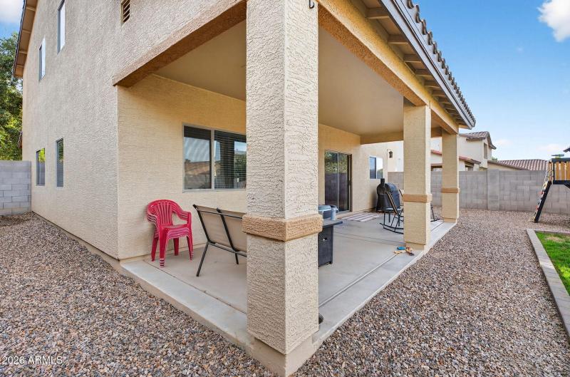 52-web-or-mls-53W Dragon Tree Ave