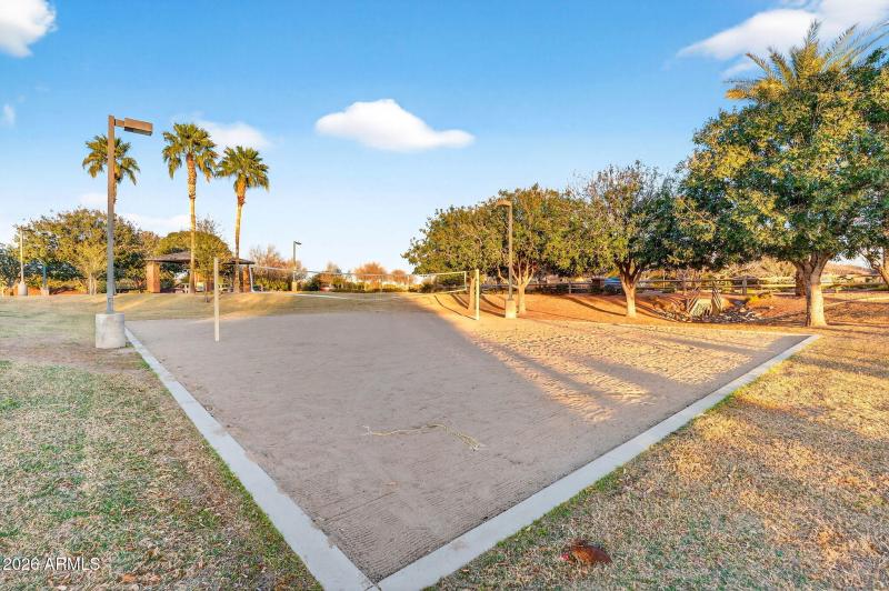 60-web-or-mls-64W Dragon Tree Ave