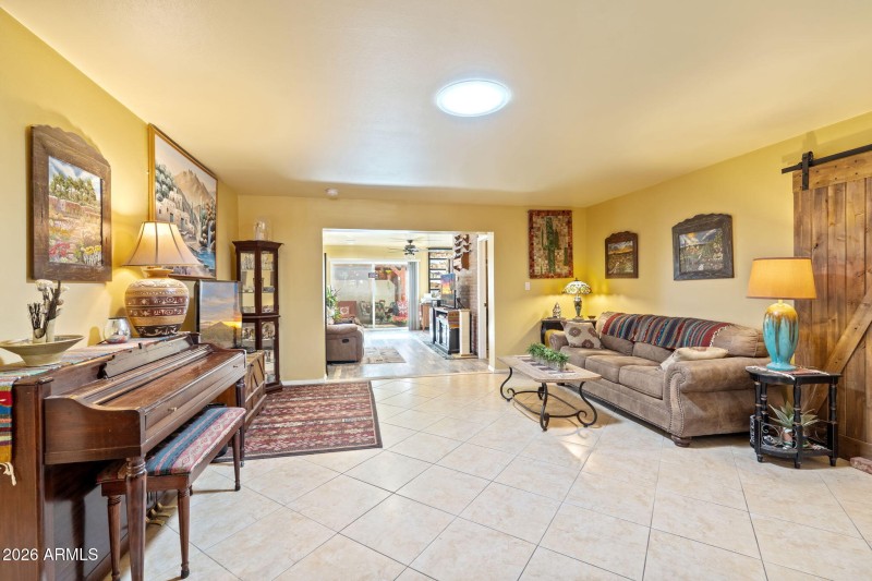 BEAUTIFUL TILED FLOORING