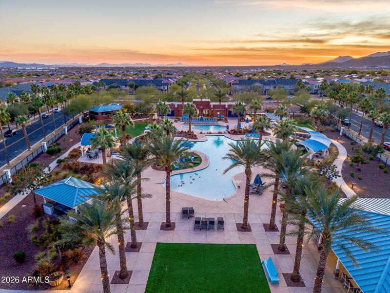 81-web-or-mls-ext-32