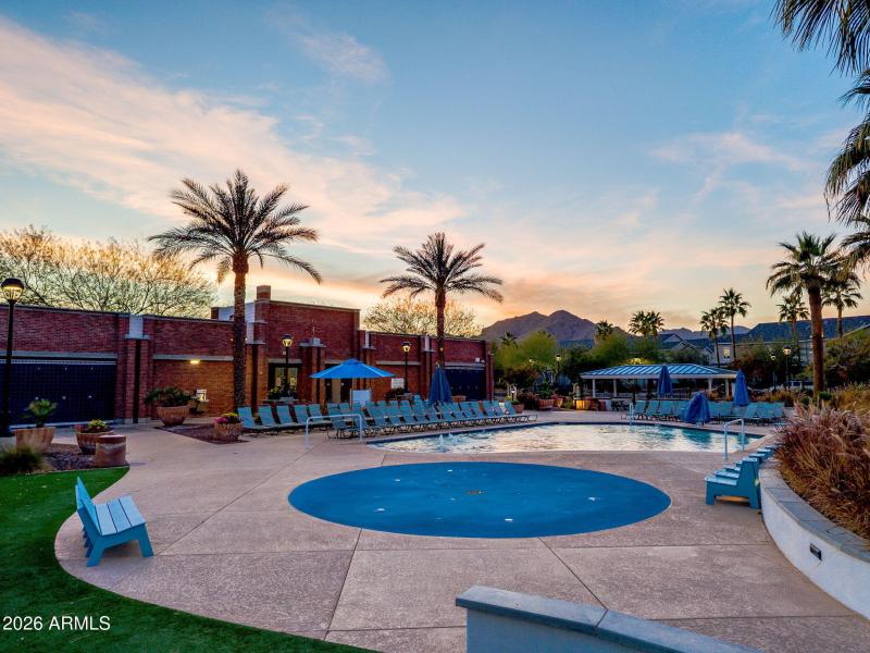 89-web-or-mls-ext-40