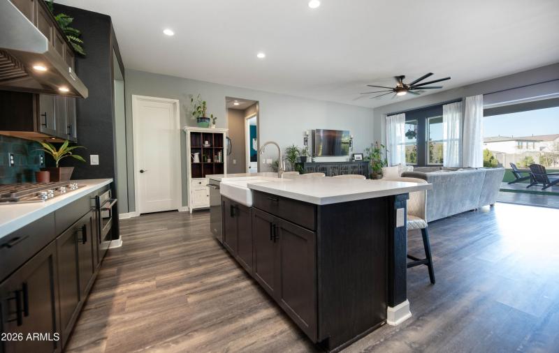 35211 N danburite ct-160