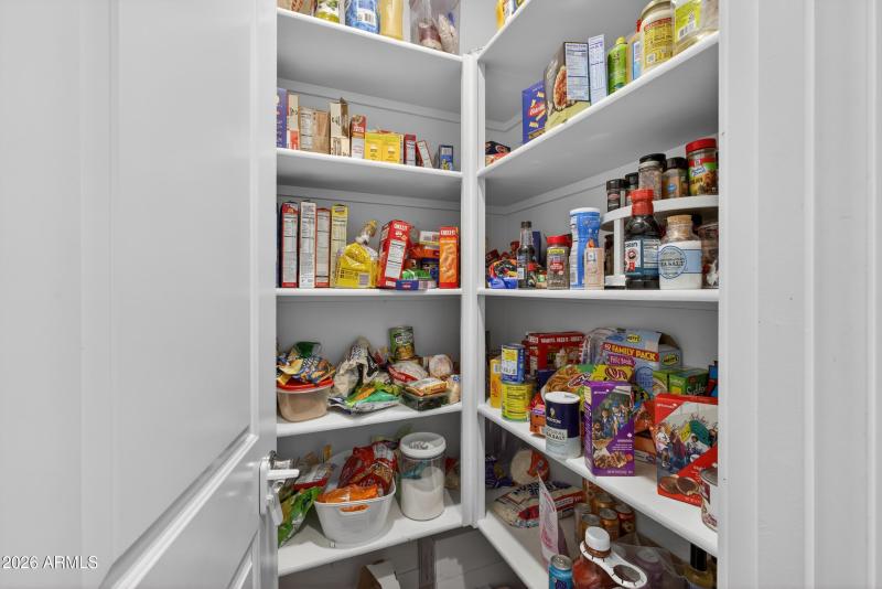 Walk in Pantry
