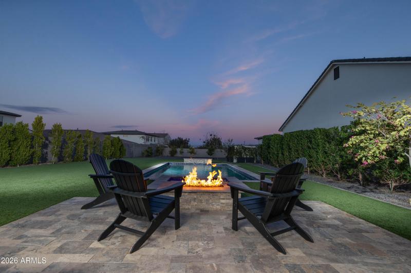 35211 N danburite ct-186