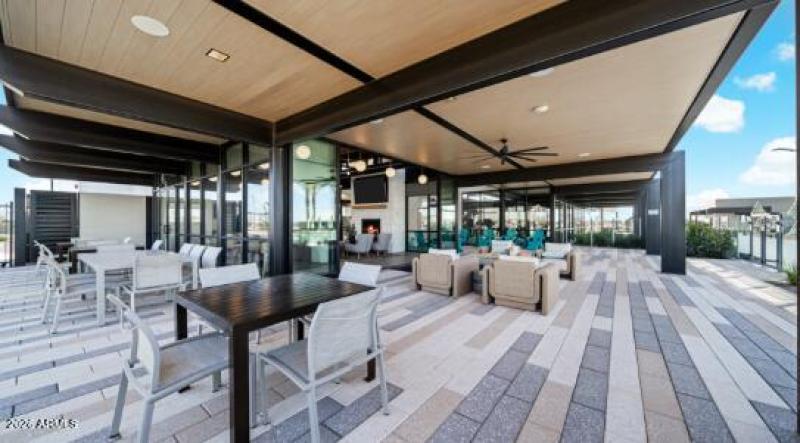 Hawes Crossing Community