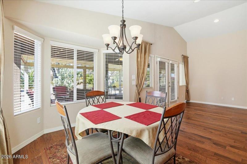 12-2424 E Hancock Trail_RedHogMedia